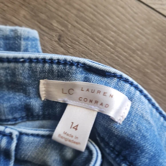 Lauren Conrad Jeans - Picture 2 of 4